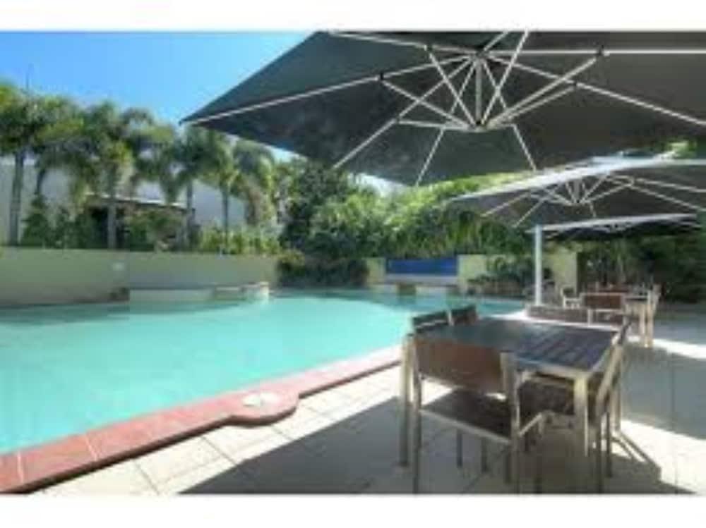 Central Plaza Port Douglas Exterior foto