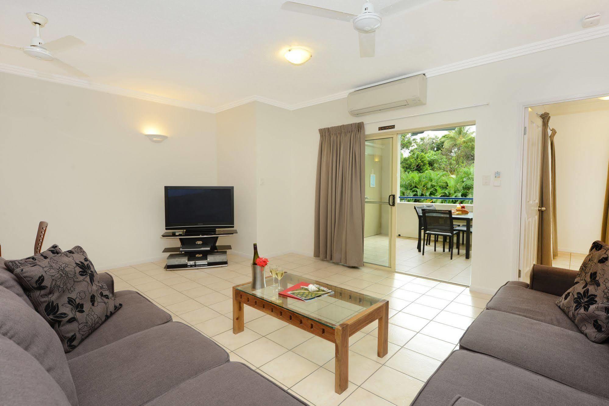 Central Plaza Port Douglas Exterior foto